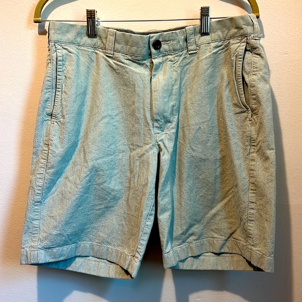 men's 32 waist J Crew Stretch Chino short